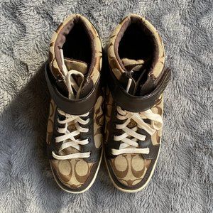 Coach Ellis Signature C/calf Hi-top Sneakers Sz 7